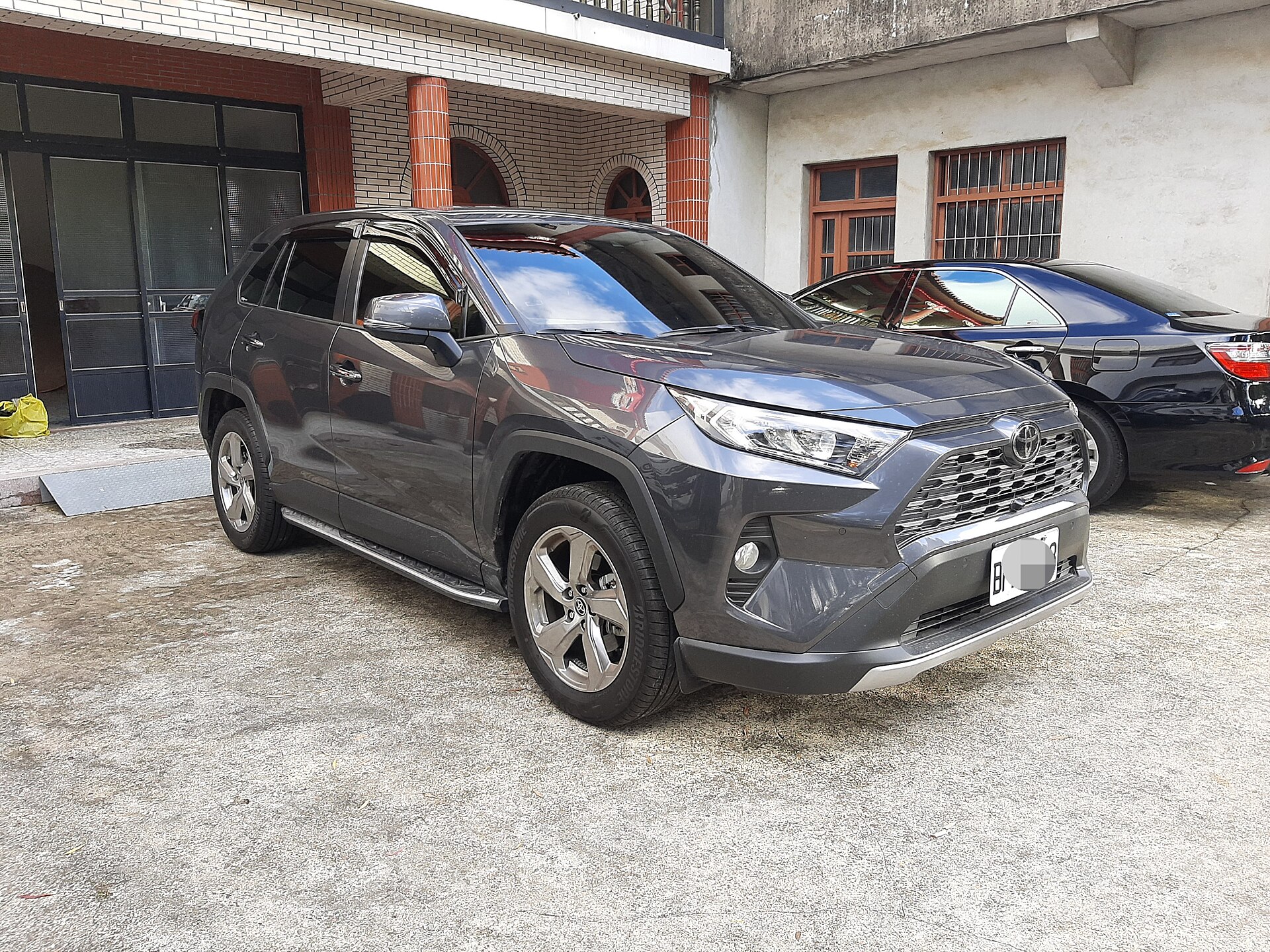 Toyota RAV4 Petrol MXAA64R-ANXMB