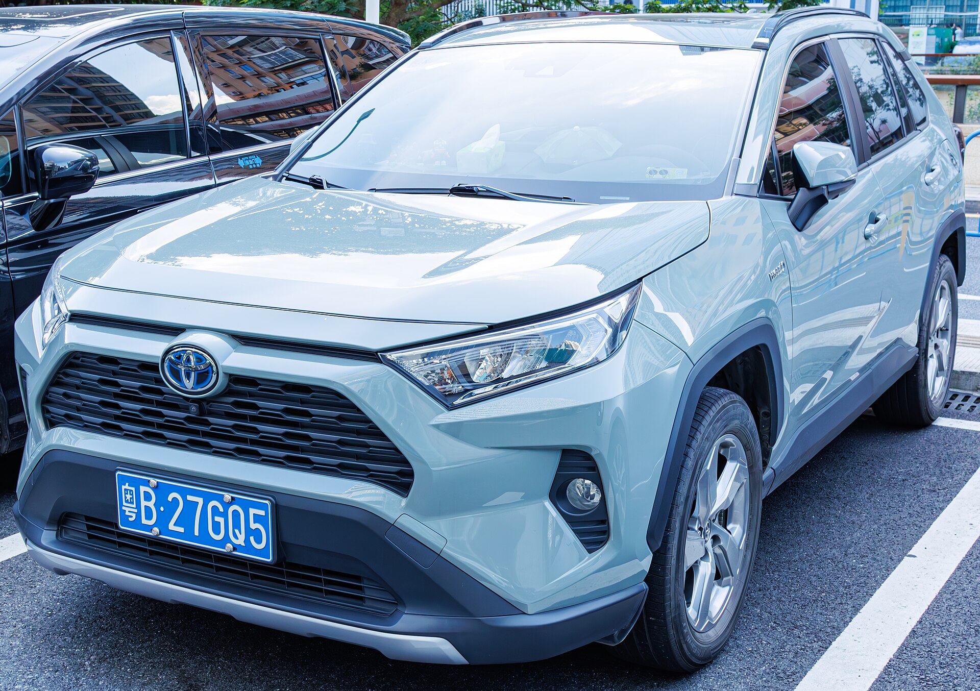 Toyota RAV4 HEV AXAL64R-ANXGB